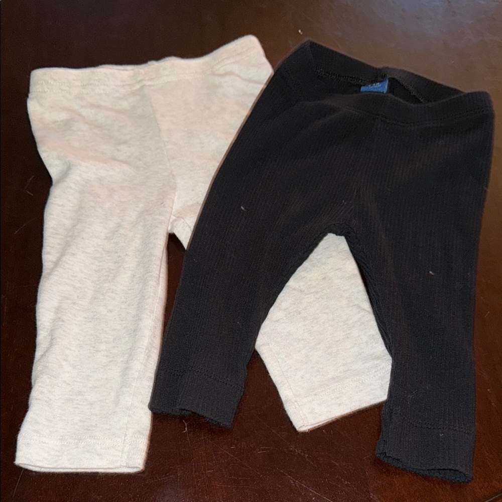 Old Navy Kids' Black and gray Leggings Set
